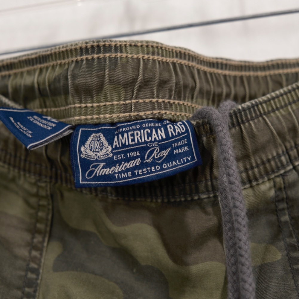American Rag Green Cameo Joggers in Size XL - Picture 2 of 4